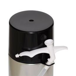 Колпачок d 65 черный с ухом Н50В4